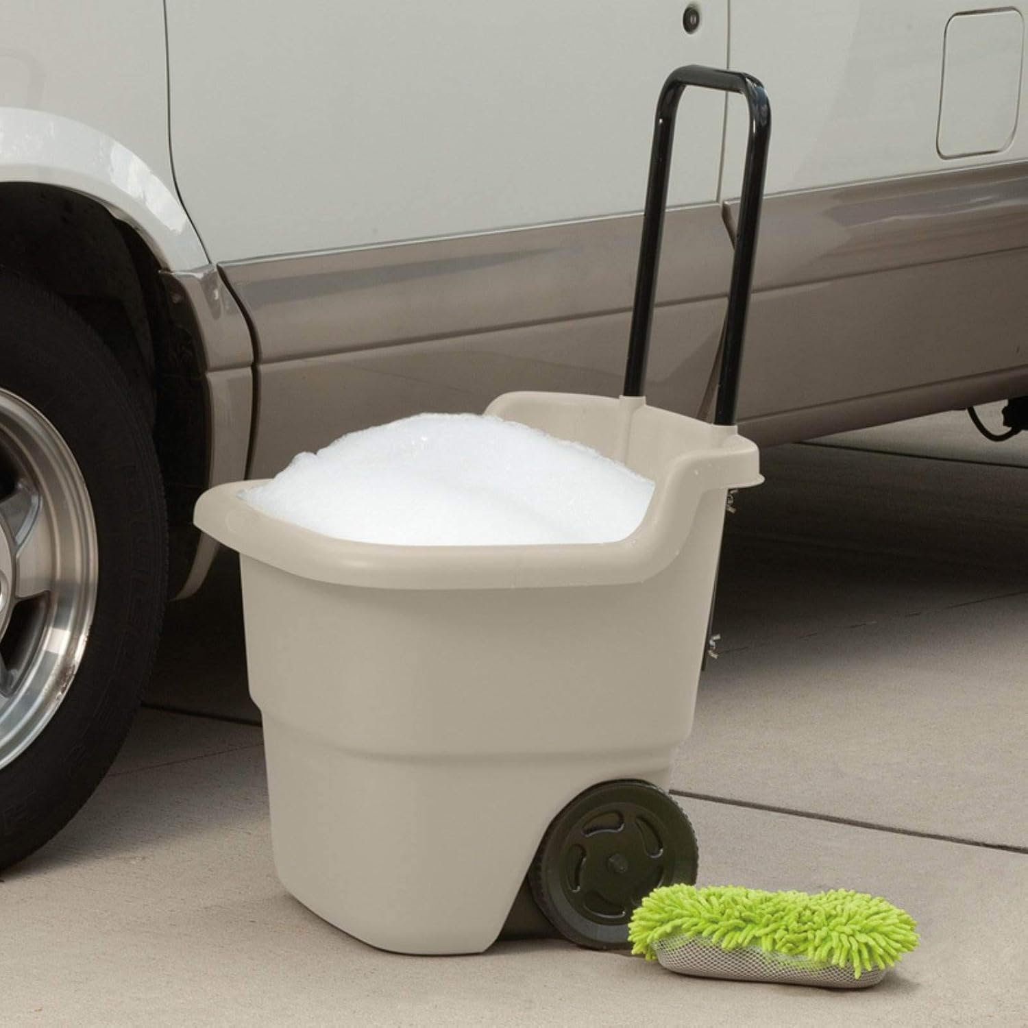 Suncast Resin 15.5 Gallon Multi-Purpose Cart with Wheels, Brown,Taupe - Image 2